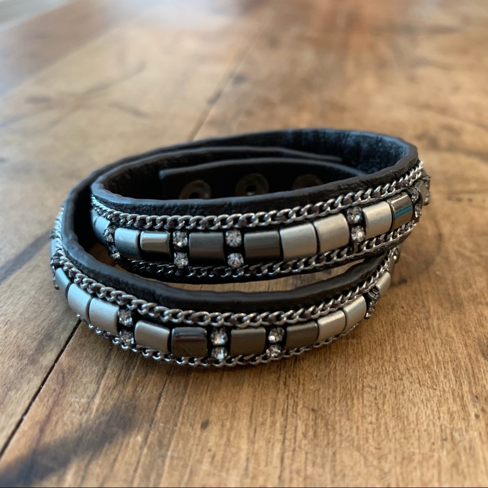 Stella and Dot Leather, Jeweled, Wrap Bracelet